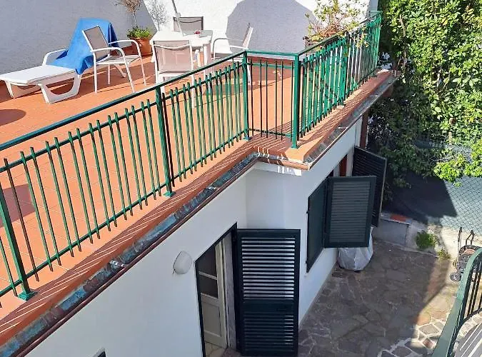 Semesterbostad La Casina Di Marco